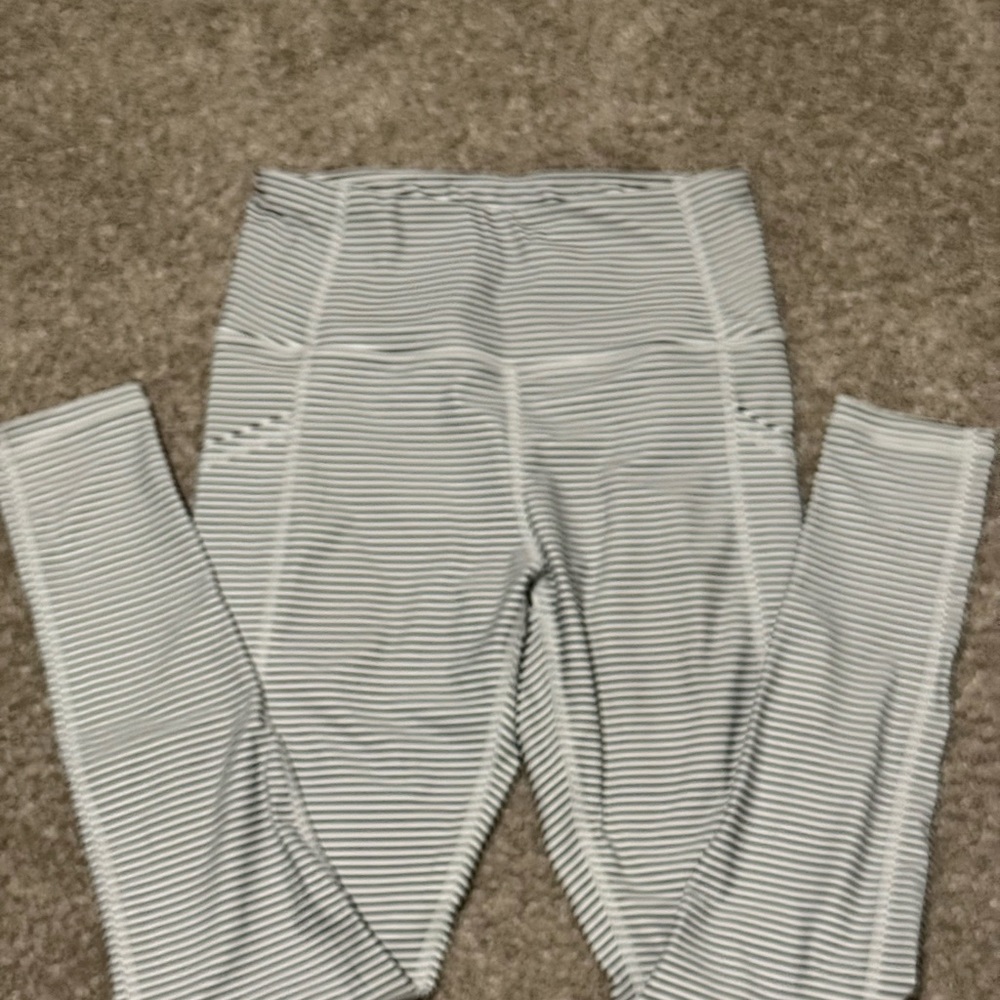 Women's Striped Leggings